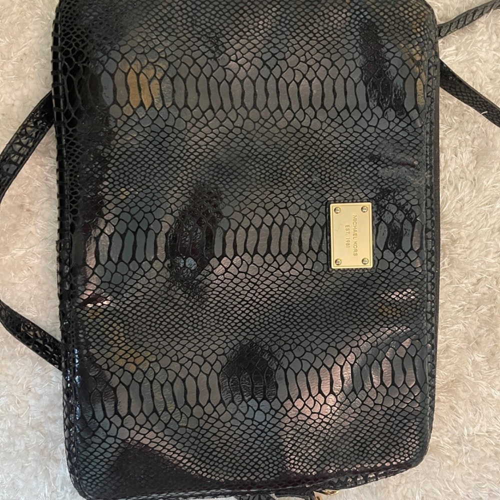 Michael kors laptop bag